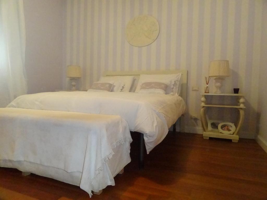 A Casa Di Silvia Apartment Florence Room photo